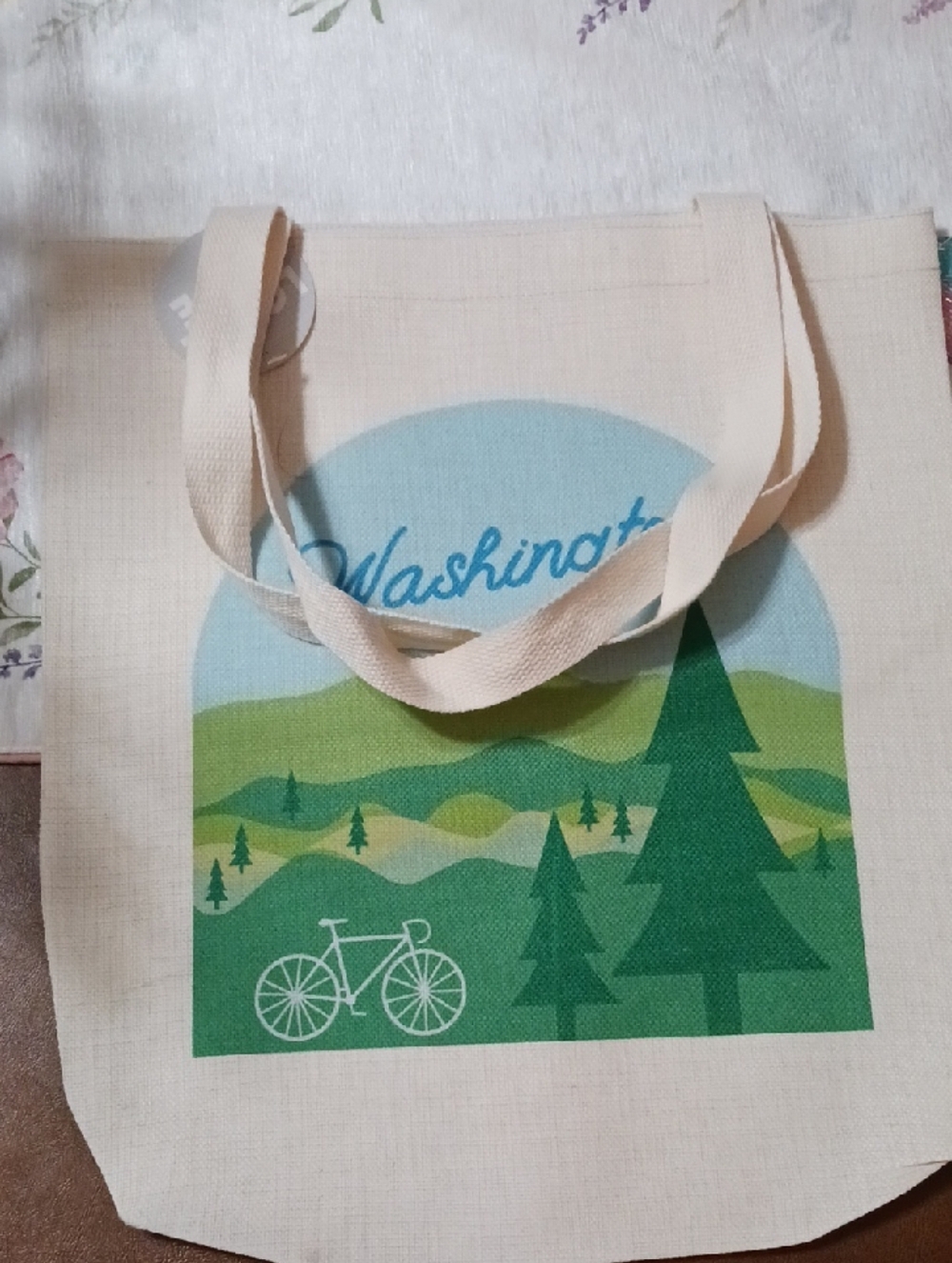 Washington Graphic Canvas Tote in Cream with Green Landscape